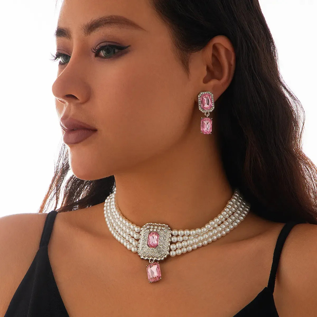 【Necklace + Earrings】2025 New Fashion Imitation Pearl Necklace Multilayer Clavicle Chain Set
