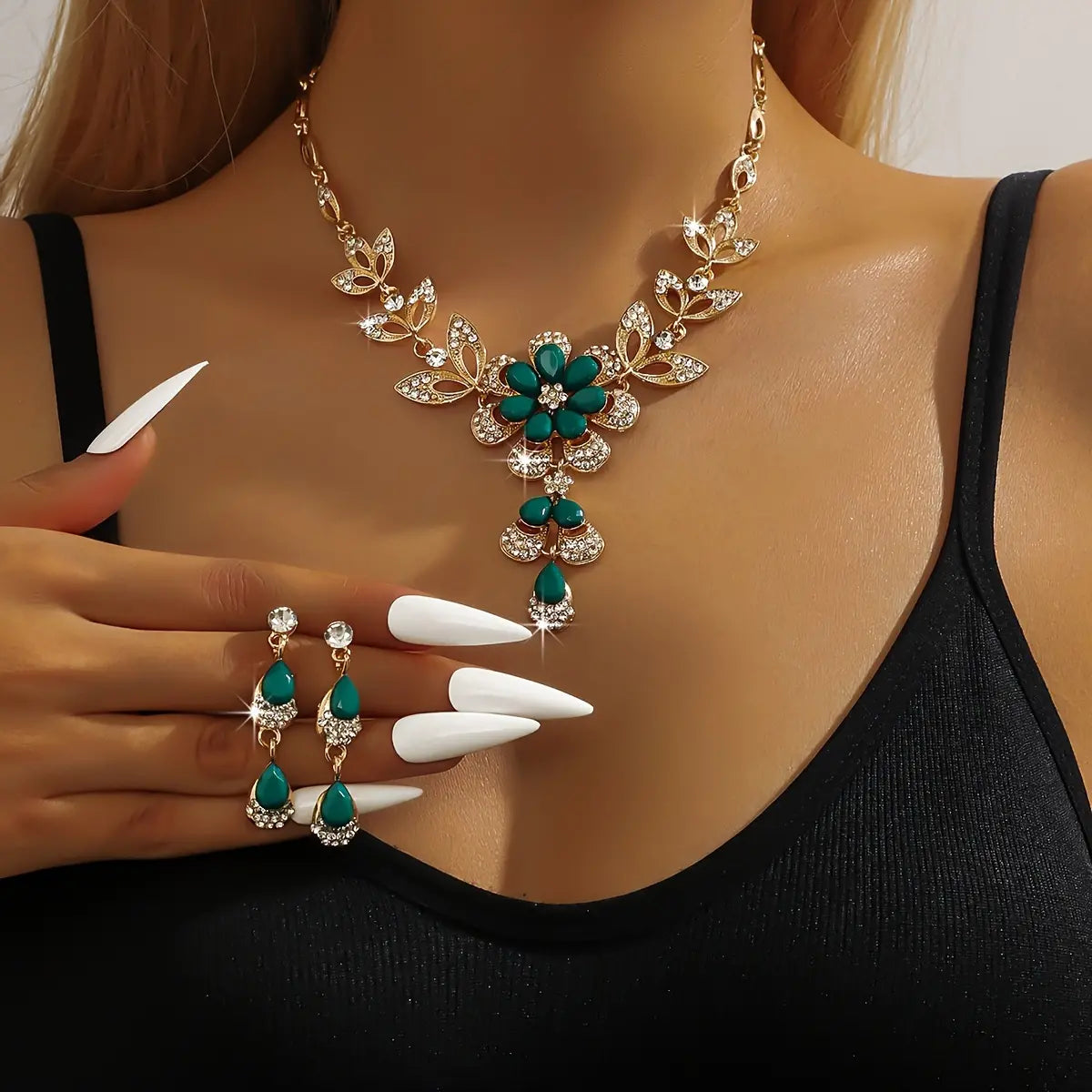 💎New set of teardrop diamond necklace and earrings