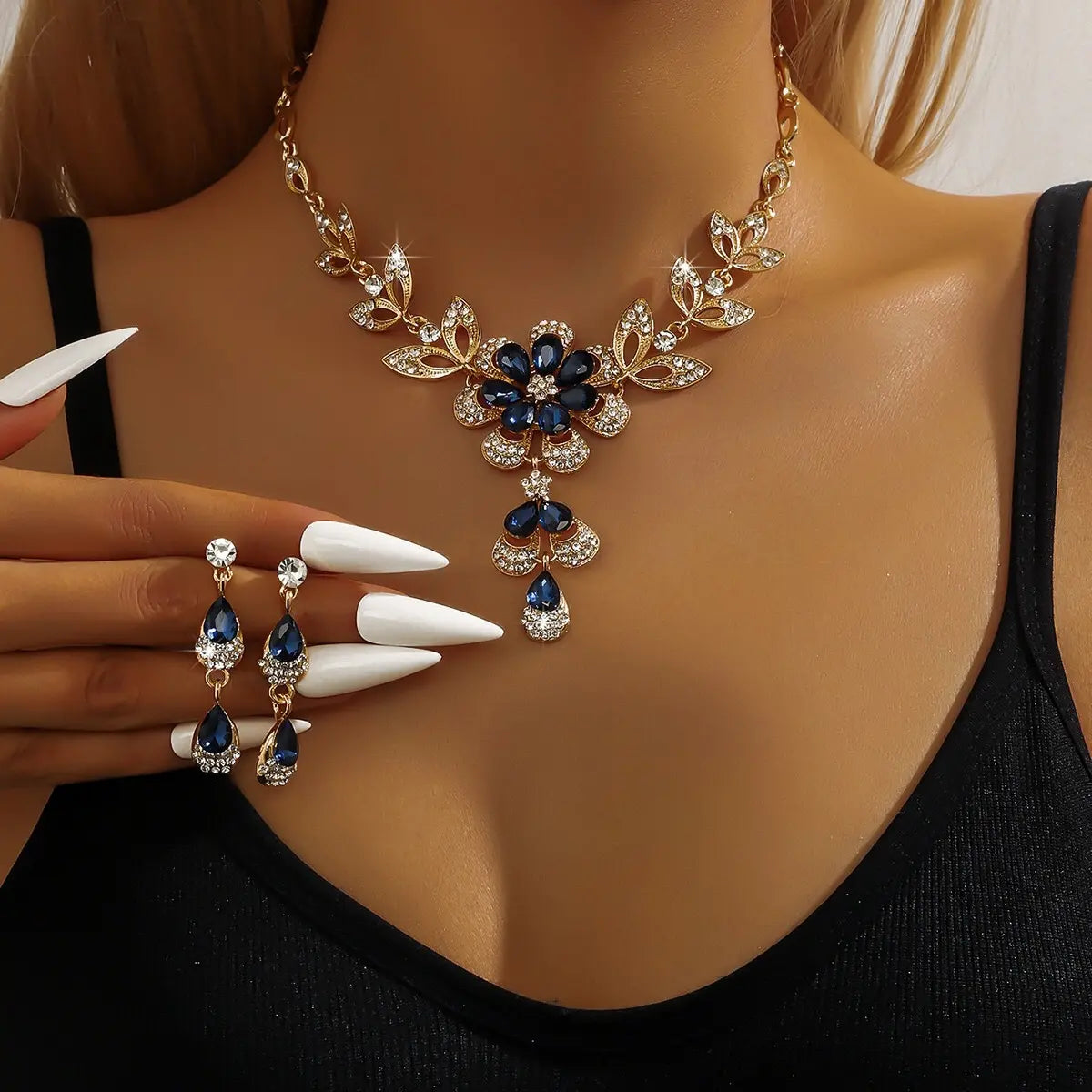 💎New set of teardrop diamond necklace and earrings
