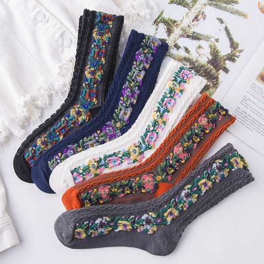 🔥🔥(5 pairs)Vintage Embroidered Floral Socks