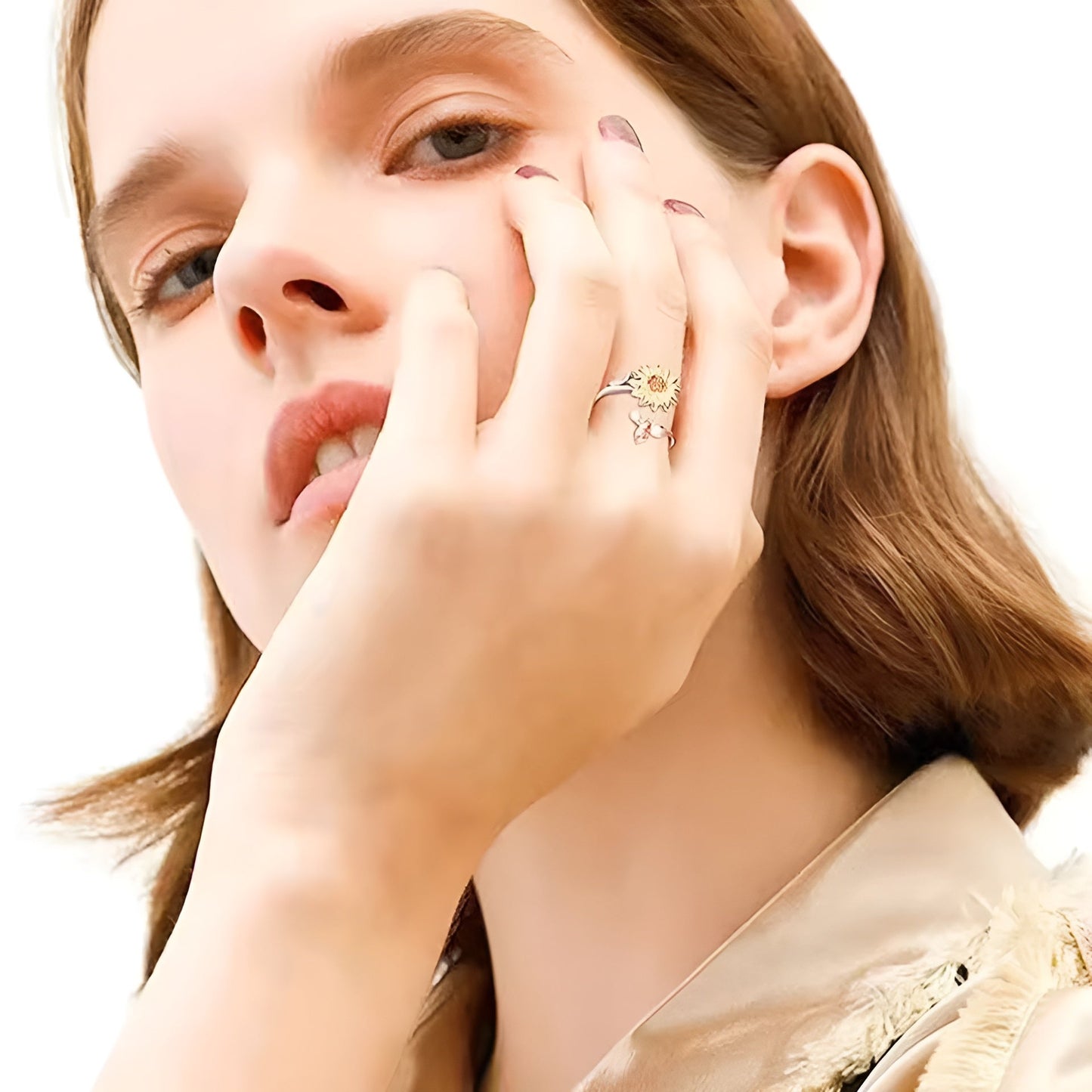 Jewelance™ SunflowerRing : Elegant Adjustable Rotating Sunflower Ring