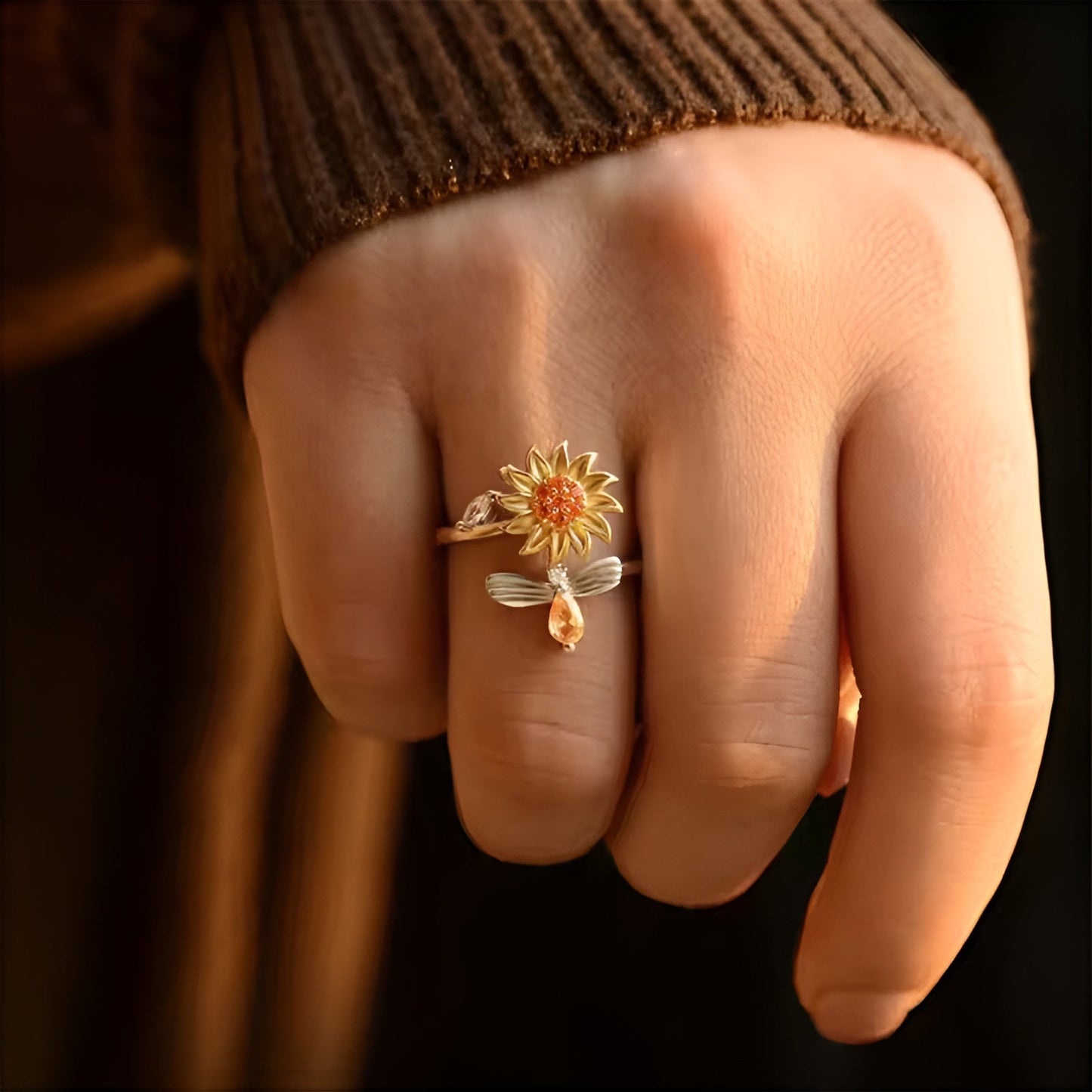 Jewelance™ SunflowerRing : Elegant Adjustable Rotating Sunflower Ring